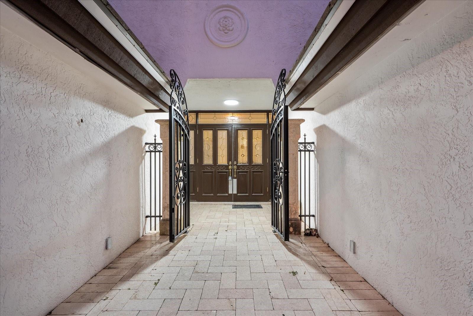 RIO VISTA ISLES - Residential Lease
