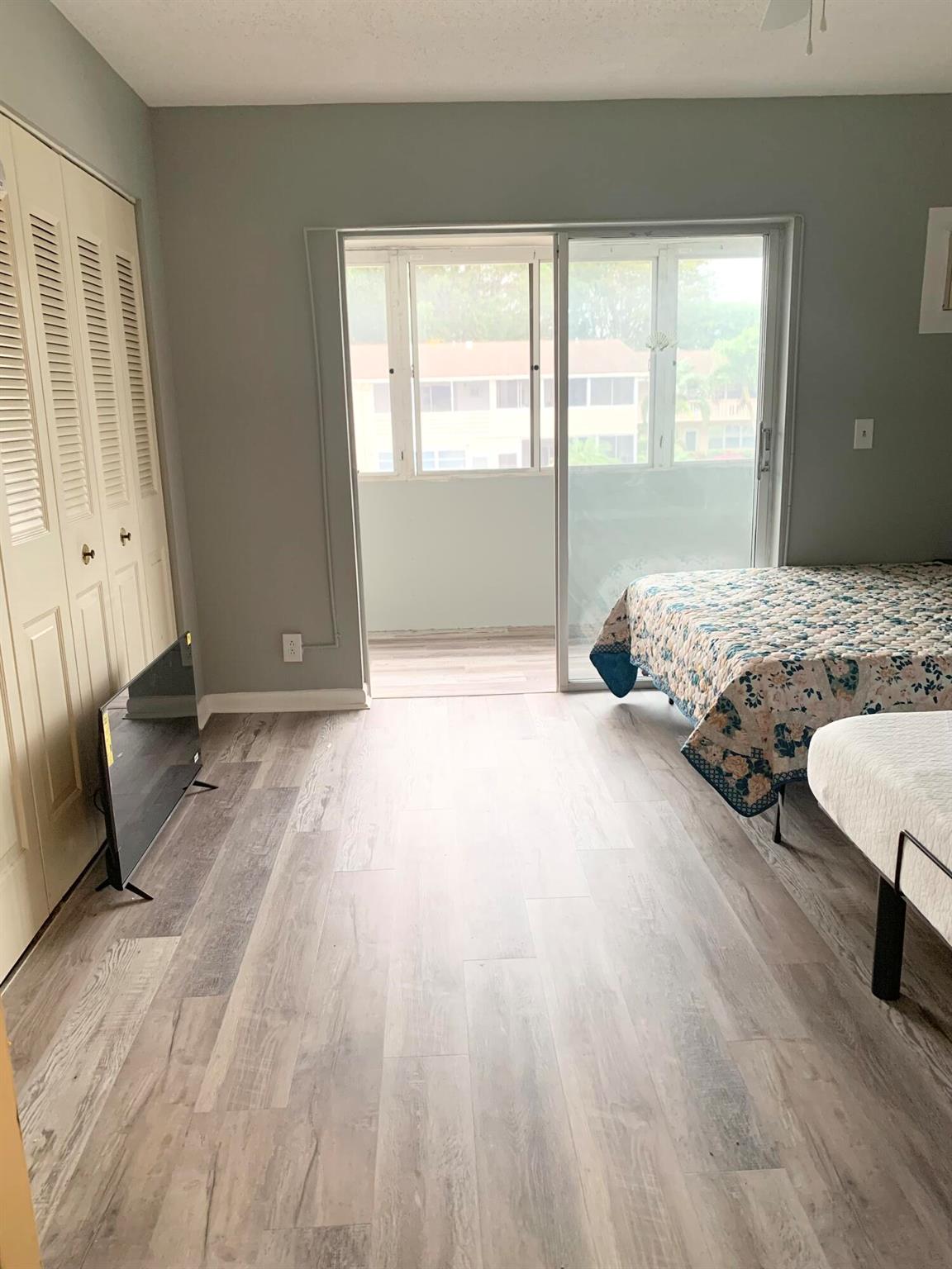 View photos, virtual tours, details... 119 Canterbury E
