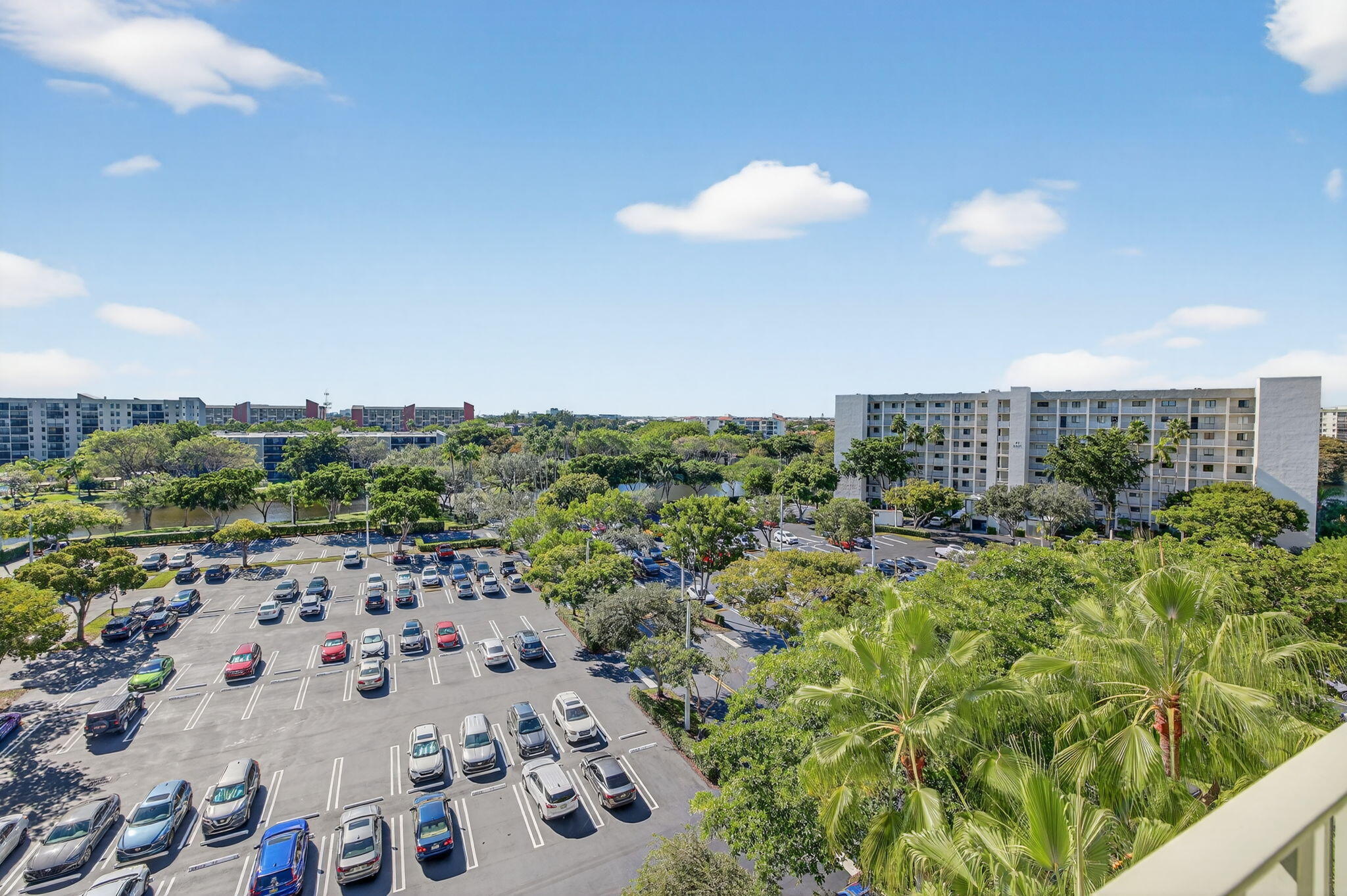 CYPRESS BEND CONDOMINIUM VI - Residential Lease