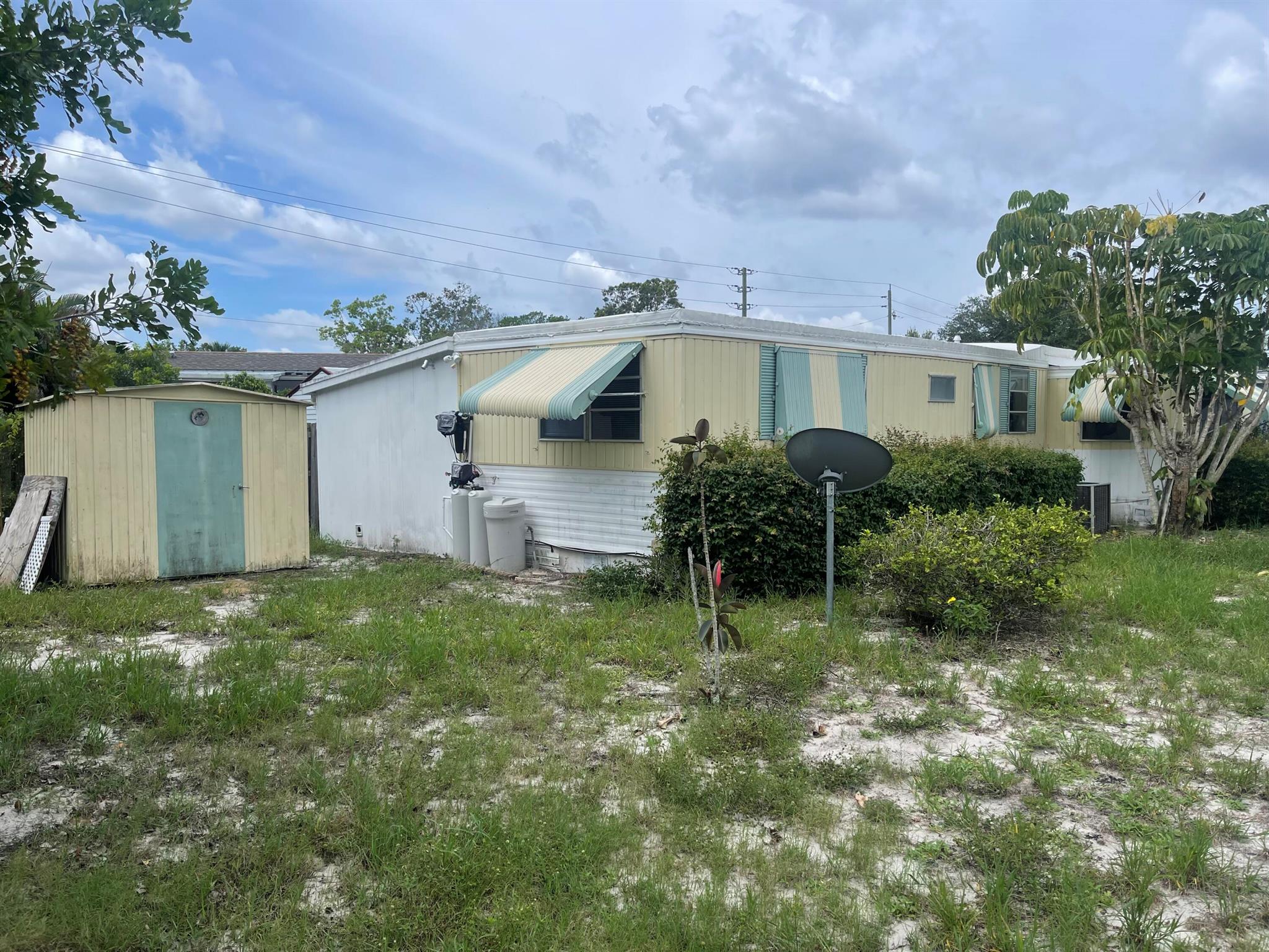 RIDGEWAY MOBILE HOME SUBDIVISION PLAT NO 1 2 - Residential