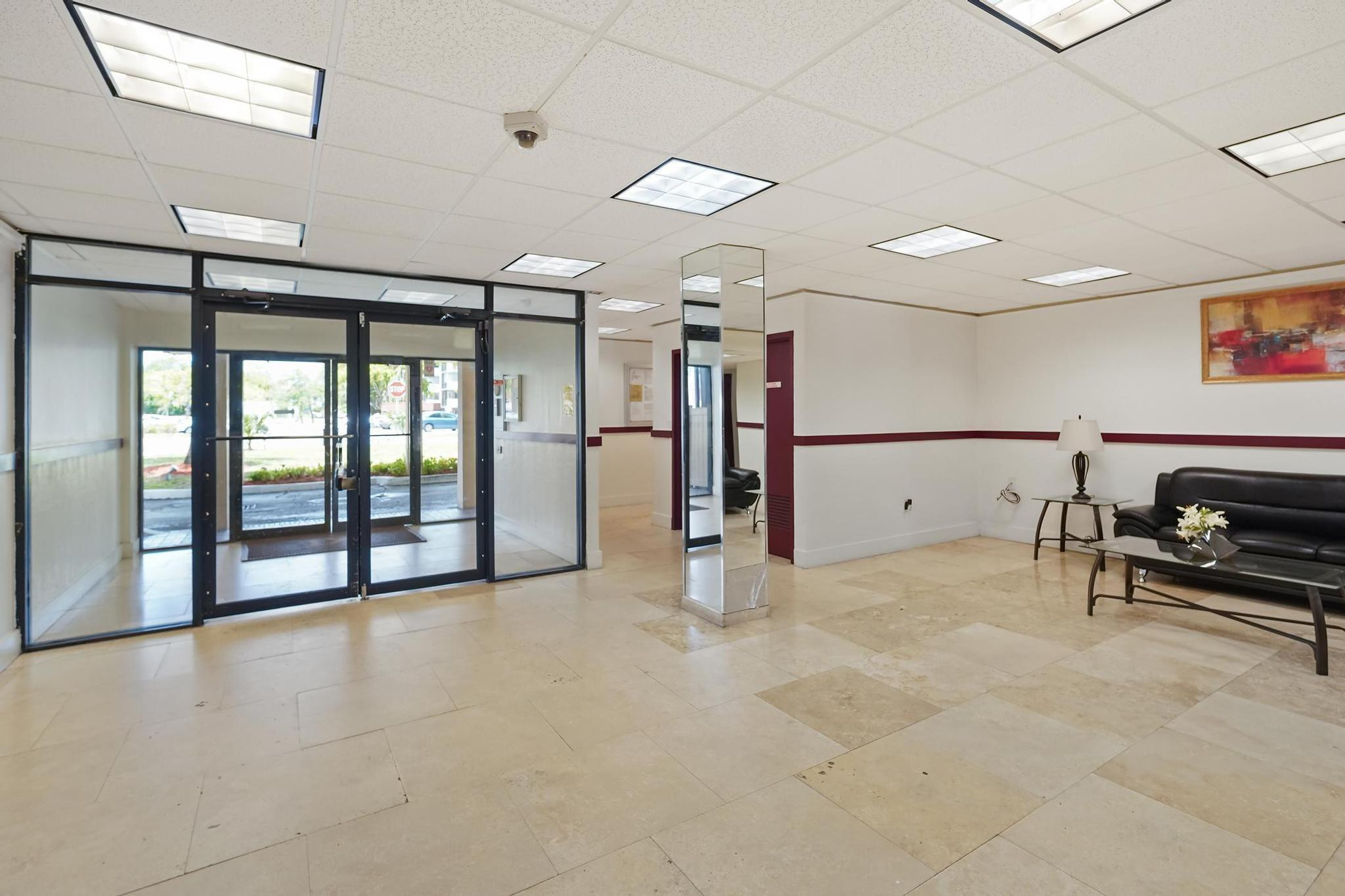 MANORS OF INVERRARY XI - Residential