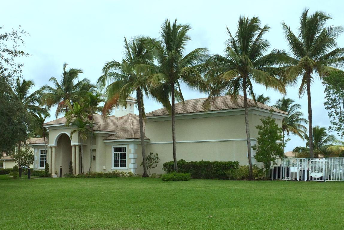 SMITHBROOKE - Residential