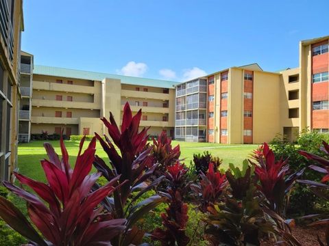 A home in Lauderdale Lakes