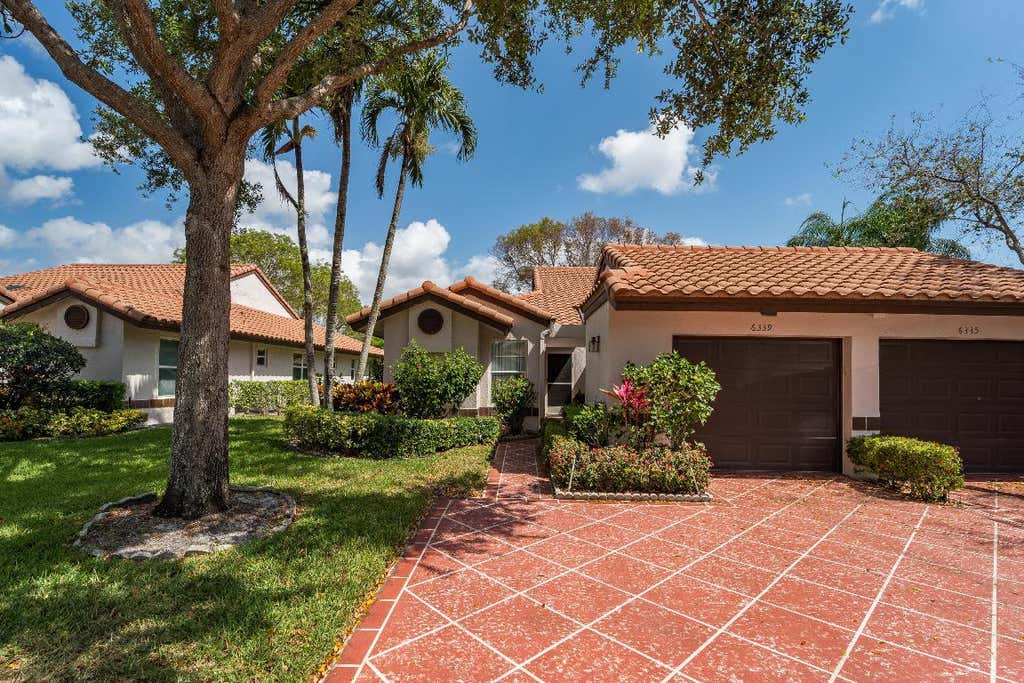 Photo of 6339 Mill Pointe Circle, Delray Beach, FL 33484 (MLS # R11128550)