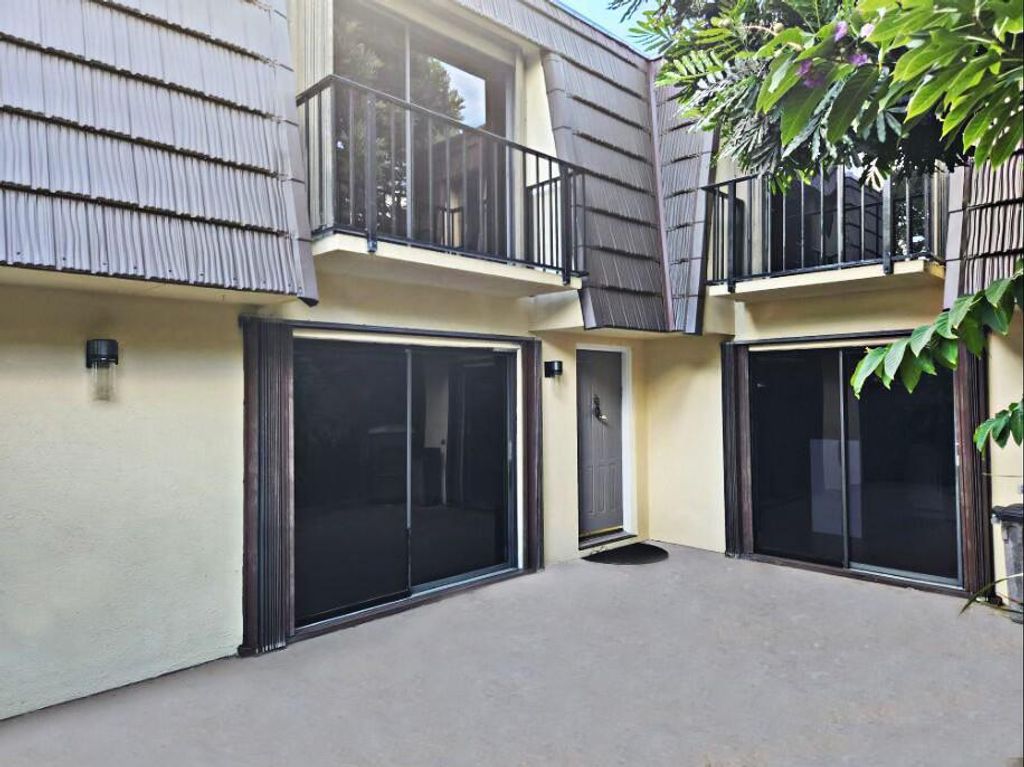 Photo of 1011 10th Court, Palm Beach Gardens, FL 33410 (MLS # R10956563)