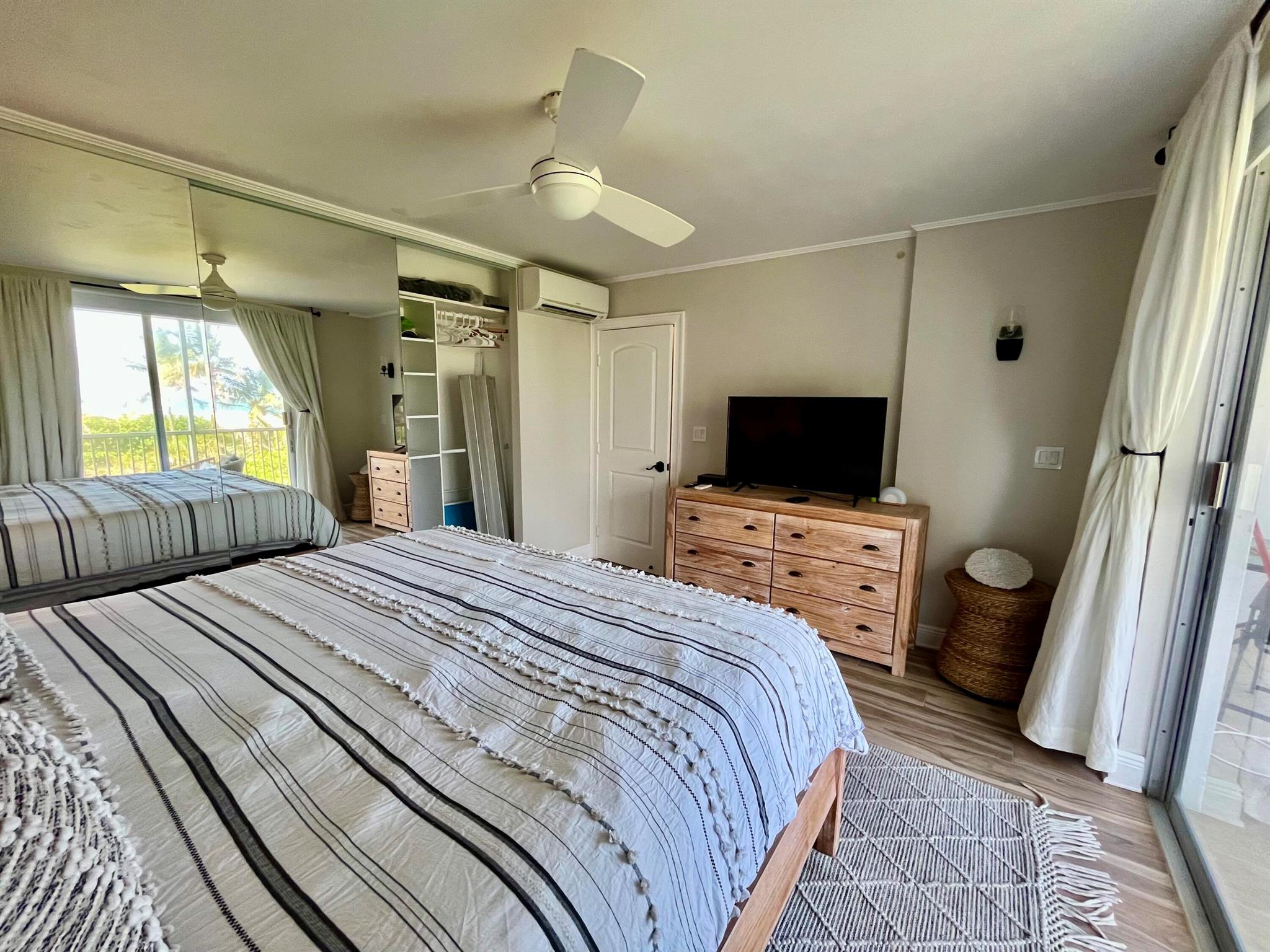 VILLAS ON THE OCEAN - Residential Lease