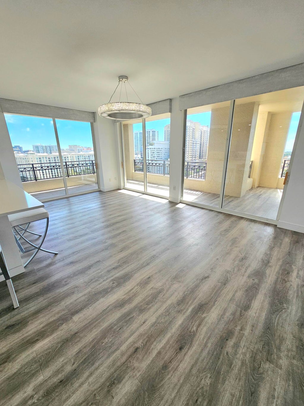 Photo of 550 OKEECHOBEE Boulevard #1402, West Palm Beach, FL 33401 (MLS # B26075033)