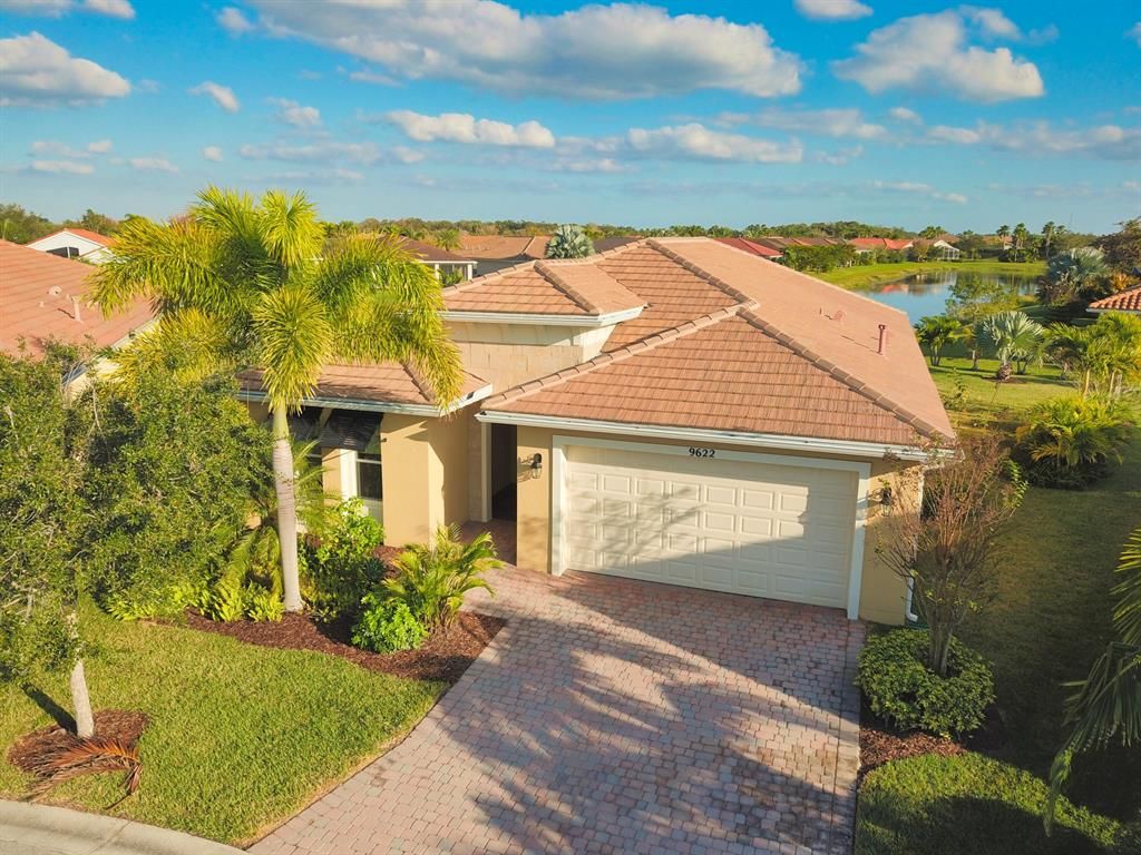 Photo of 9622 SW Gum Tree Court, Port Saint Lucie, FL 34987 (MLS # R10770637)