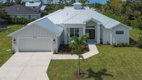 4742 SE Starling Way Stuart FL 34997