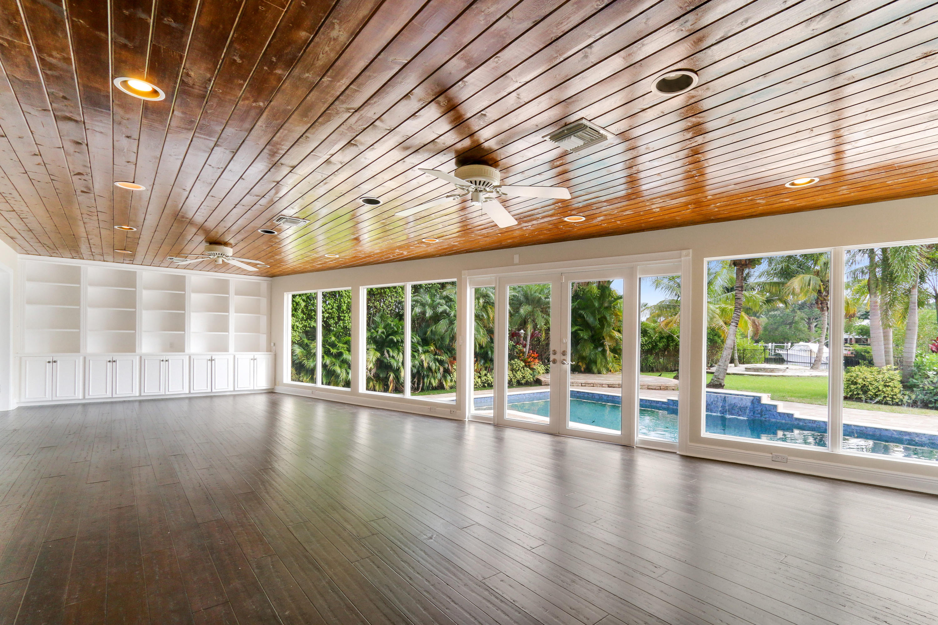 JUPITER RIVER ESTATES 1ST ADDN - Residential