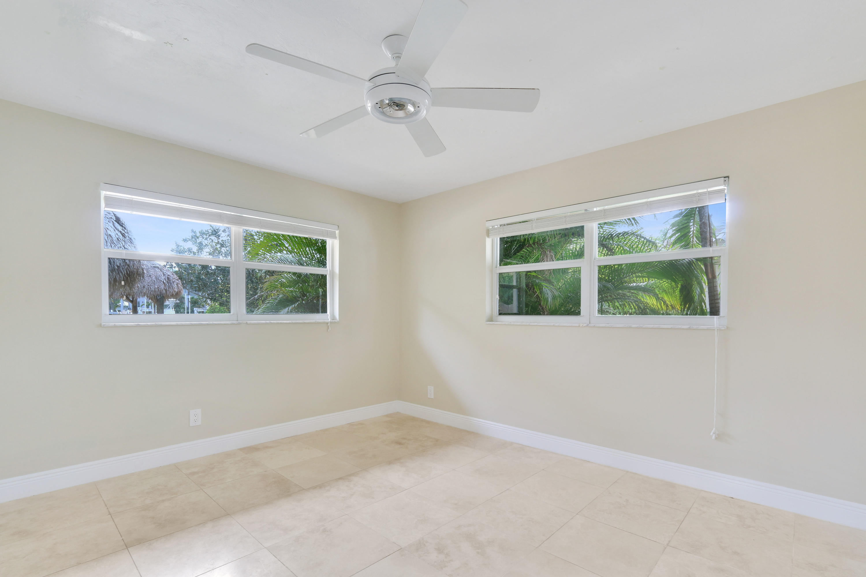 JUPITER RIVER ESTATES 1ST ADDN - Residential