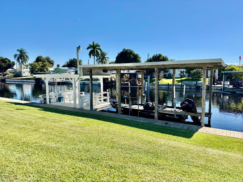 TAYLOR CREEK - Residential