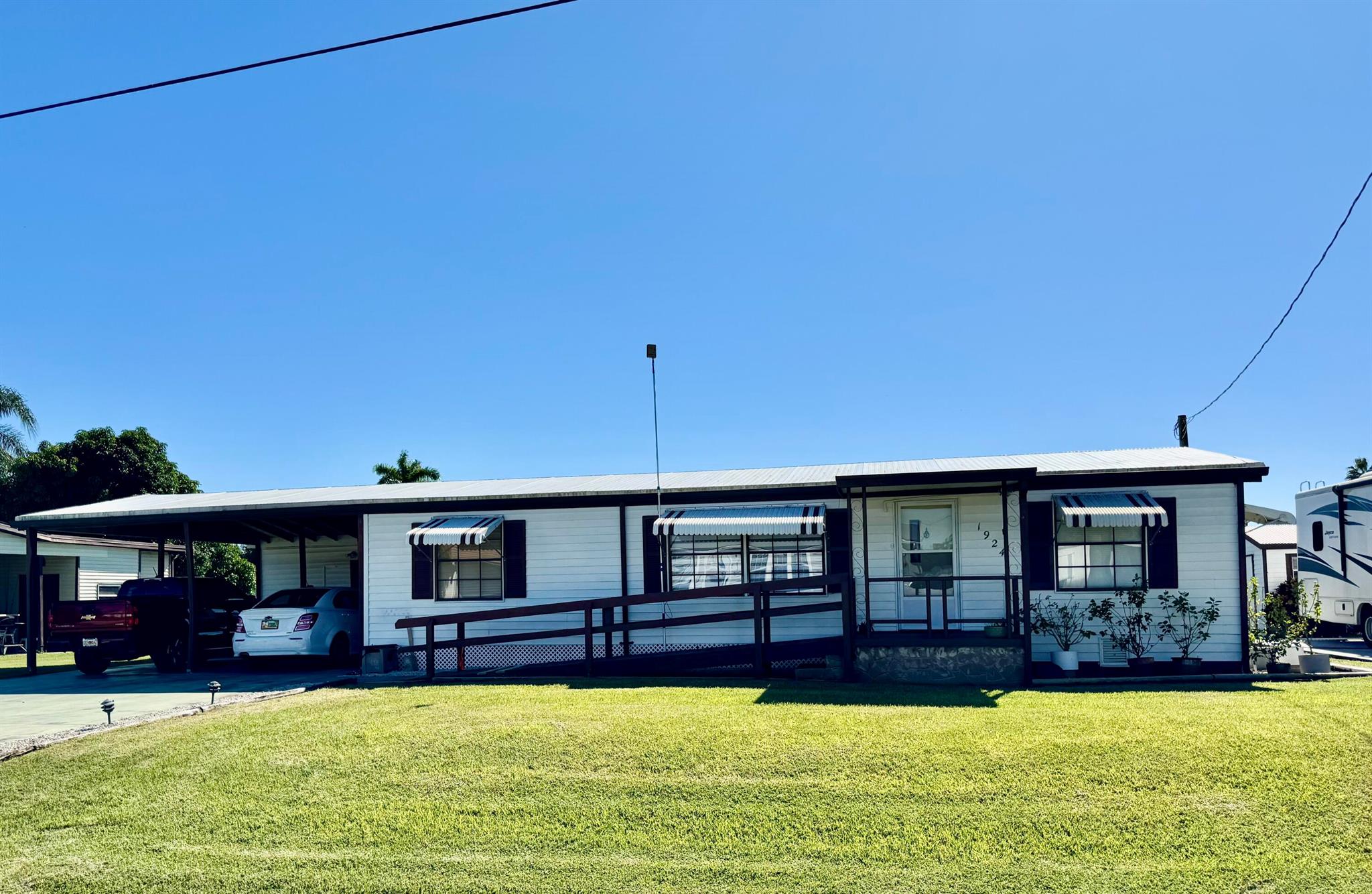 TAYLOR CREEK - Residential