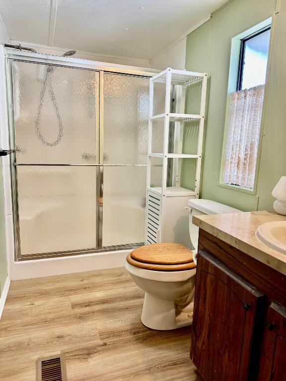 TAYLOR CREEK - Residential