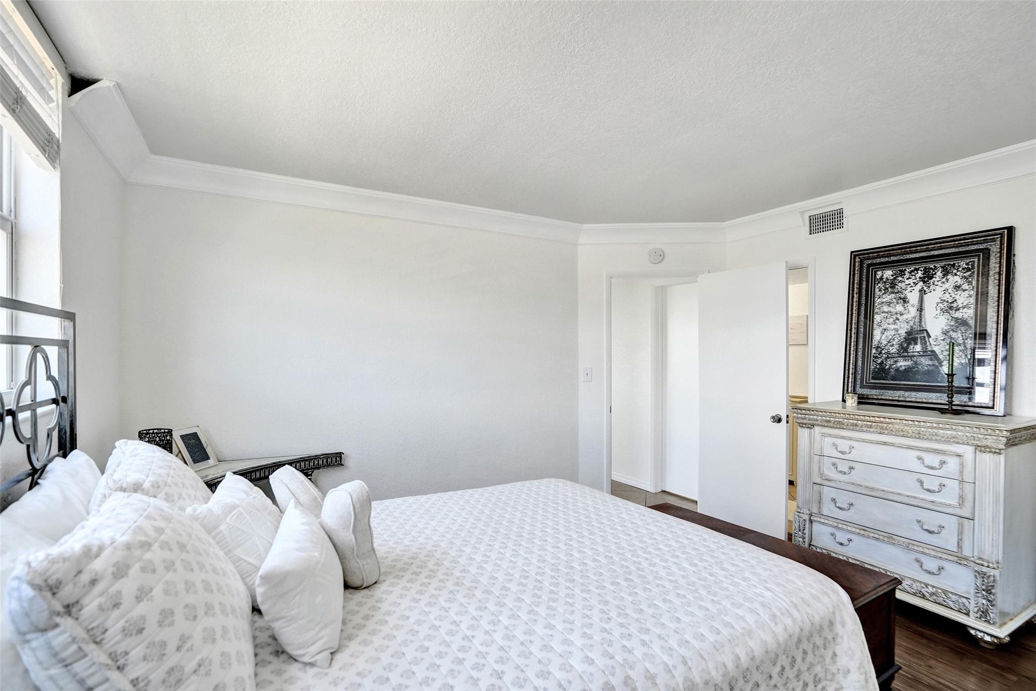 HILLSBORO LEBARON - Residential