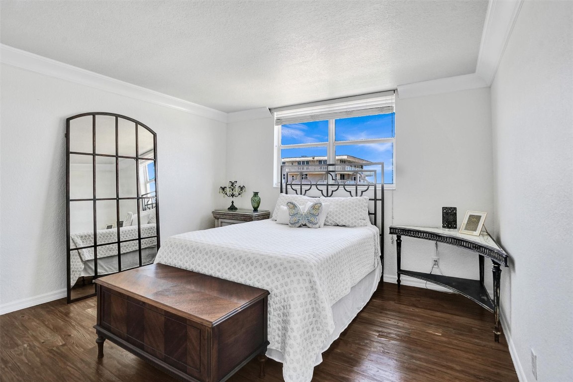 HILLSBORO LEBARON - Residential