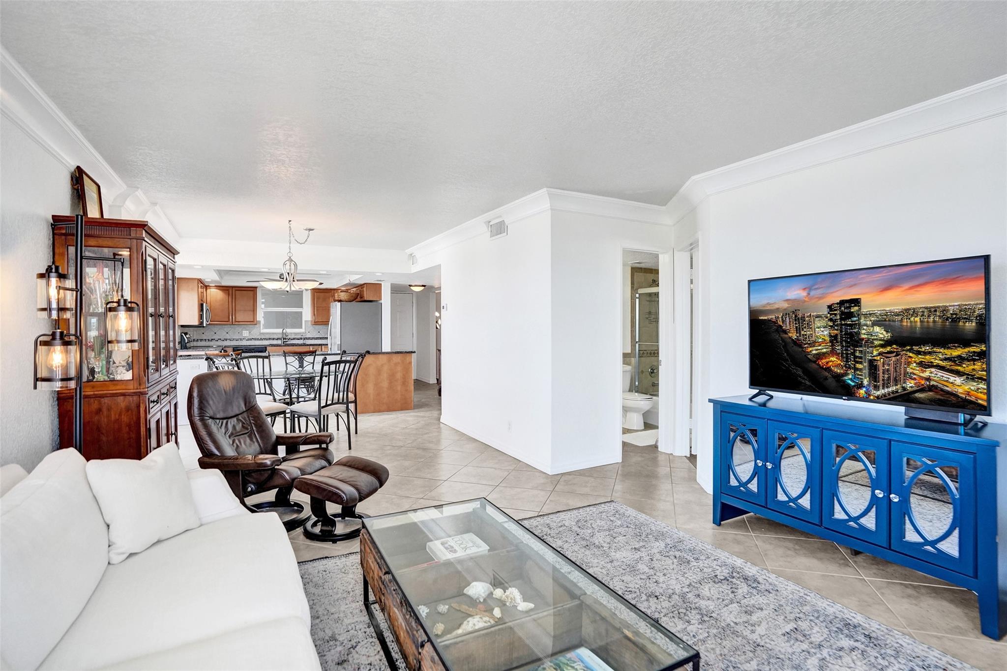 HILLSBORO LEBARON - Residential