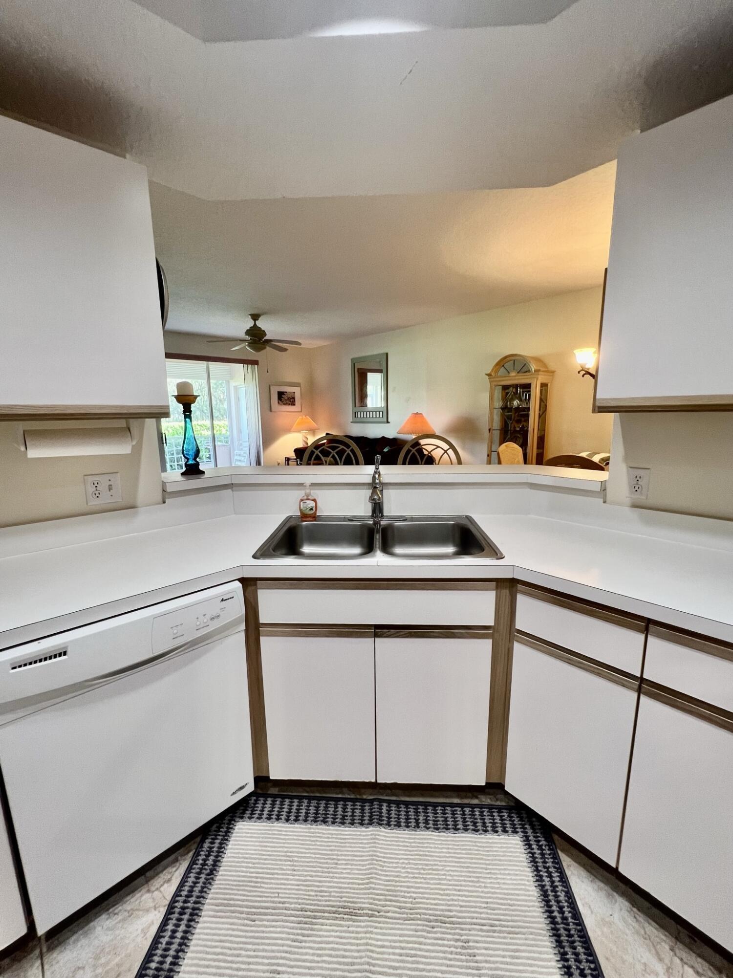 MUIRFIELD CONDO - Residential Lease