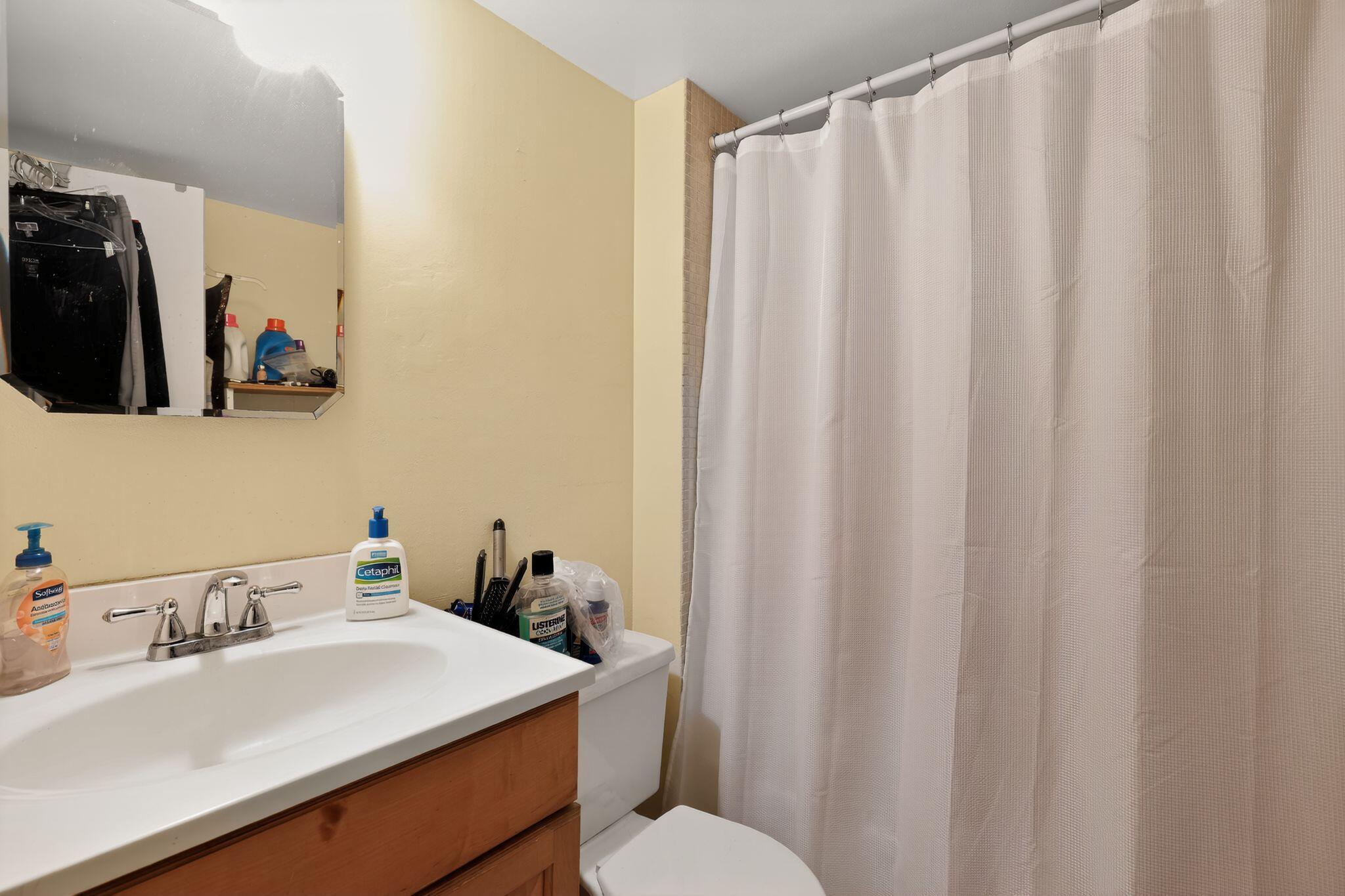 Royal Park Condo - Residential