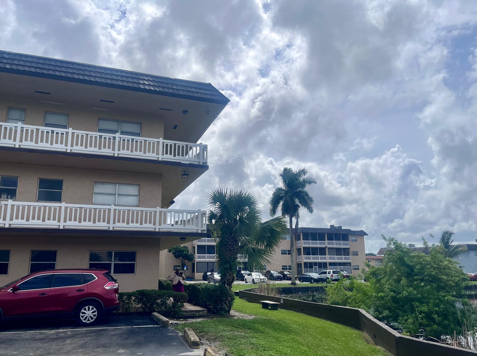 View photos, virtual tours, details... 5861 NW 16TH Place 313