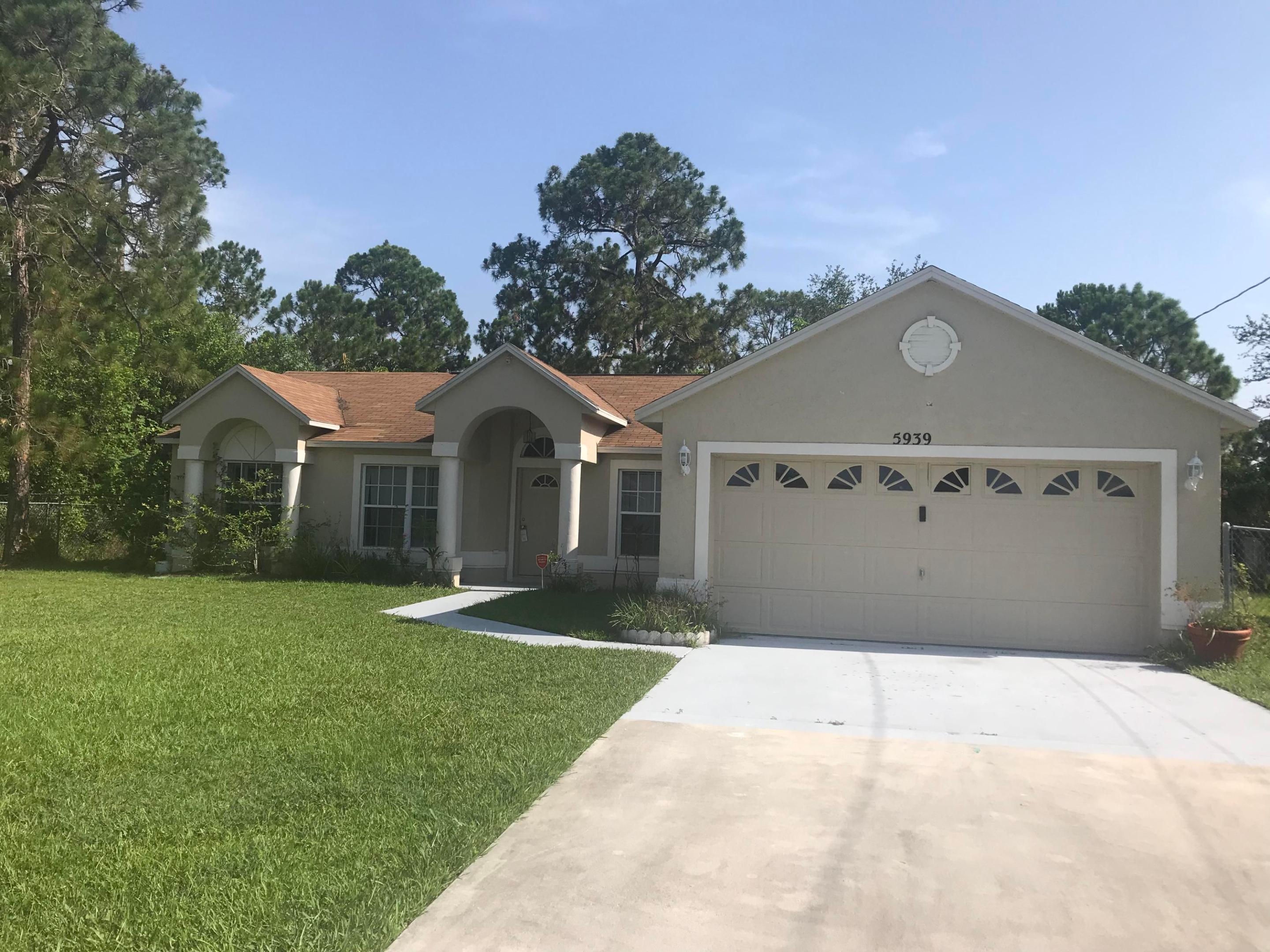 PORT ST LUCIE SECTION 46 1ST REPLAT - Residential