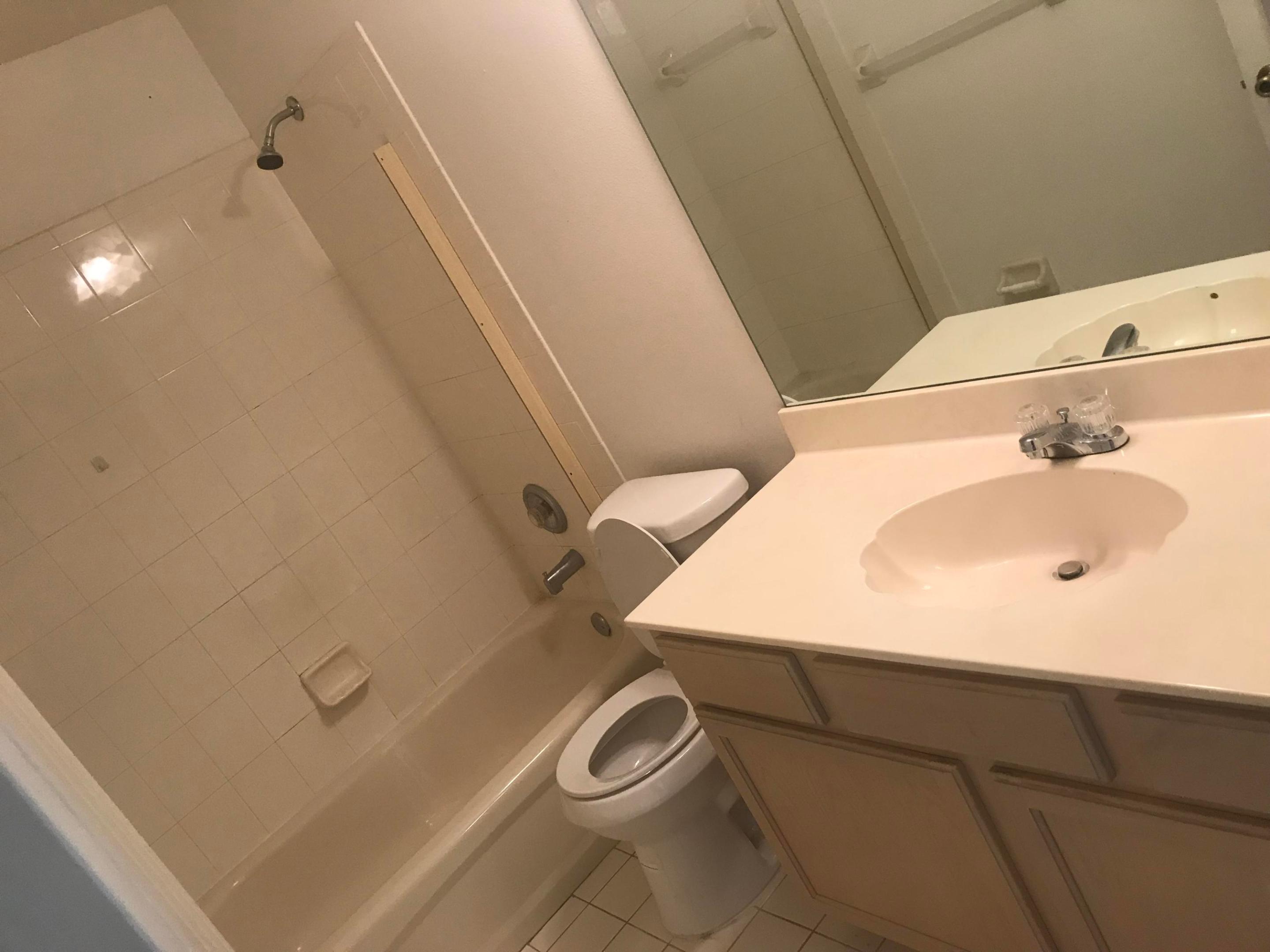 PORT ST LUCIE SECTION 46 1ST REPLAT - Residential