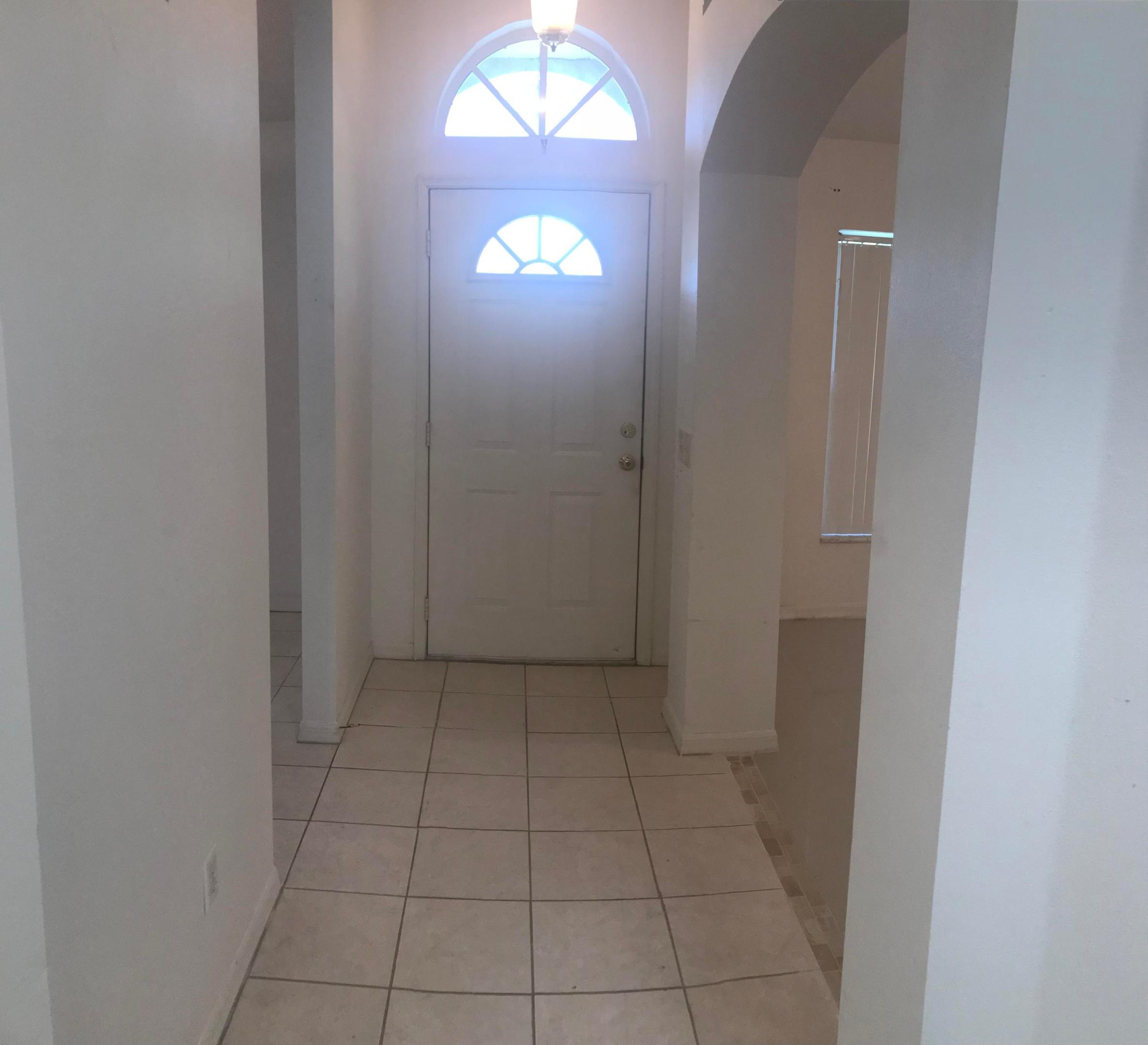 PORT ST LUCIE SECTION 46 1ST REPLAT - Residential