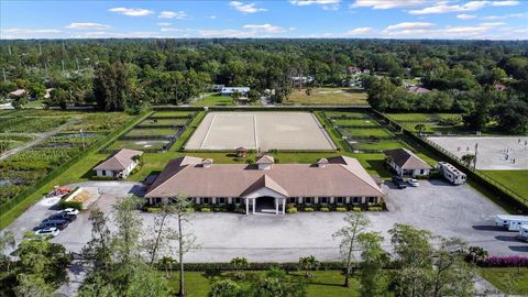 A home in Loxahatchee