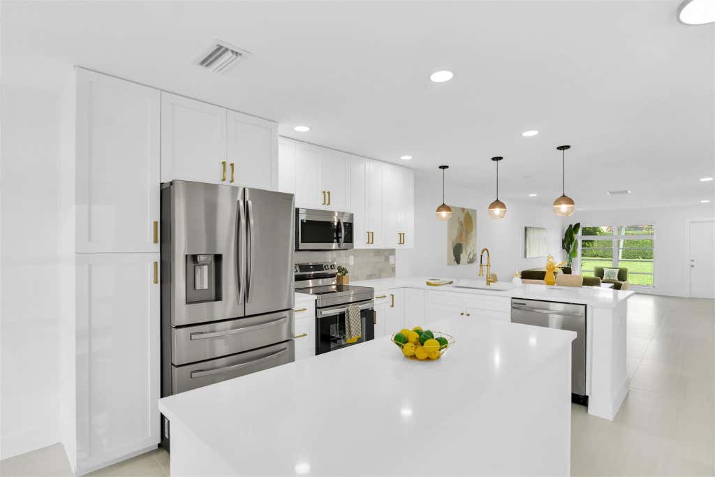 Photo of 5801 Areca Palm Court #D, Delray Beach, FL 33484 (MLS # F10403904)