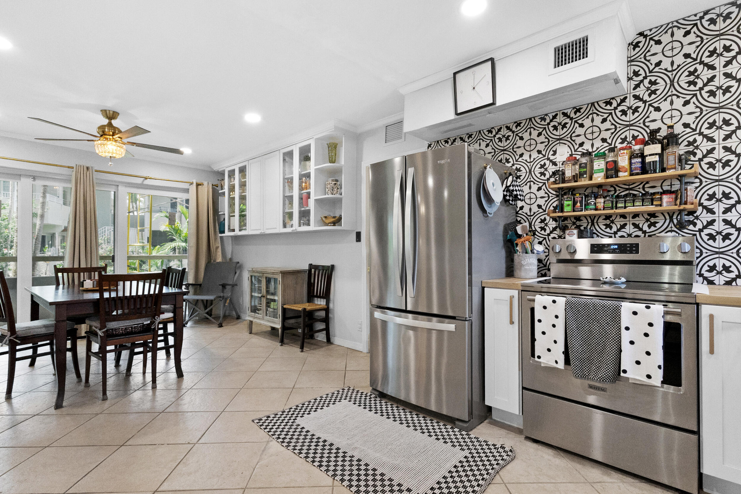 RIVERVIEW GARDEN APARTMENTS - Residential