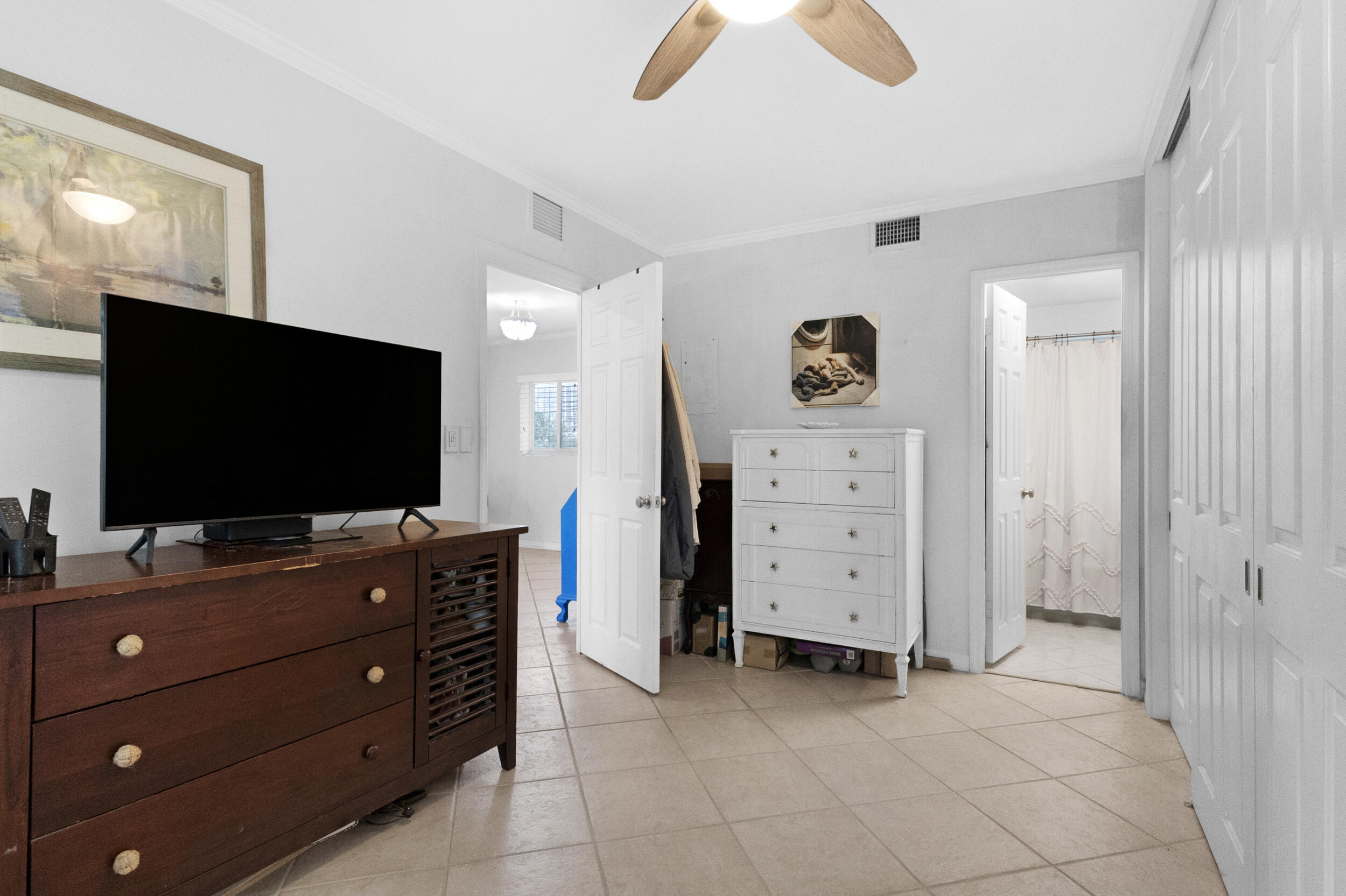 RIVERVIEW GARDEN APARTMENTS - Residential