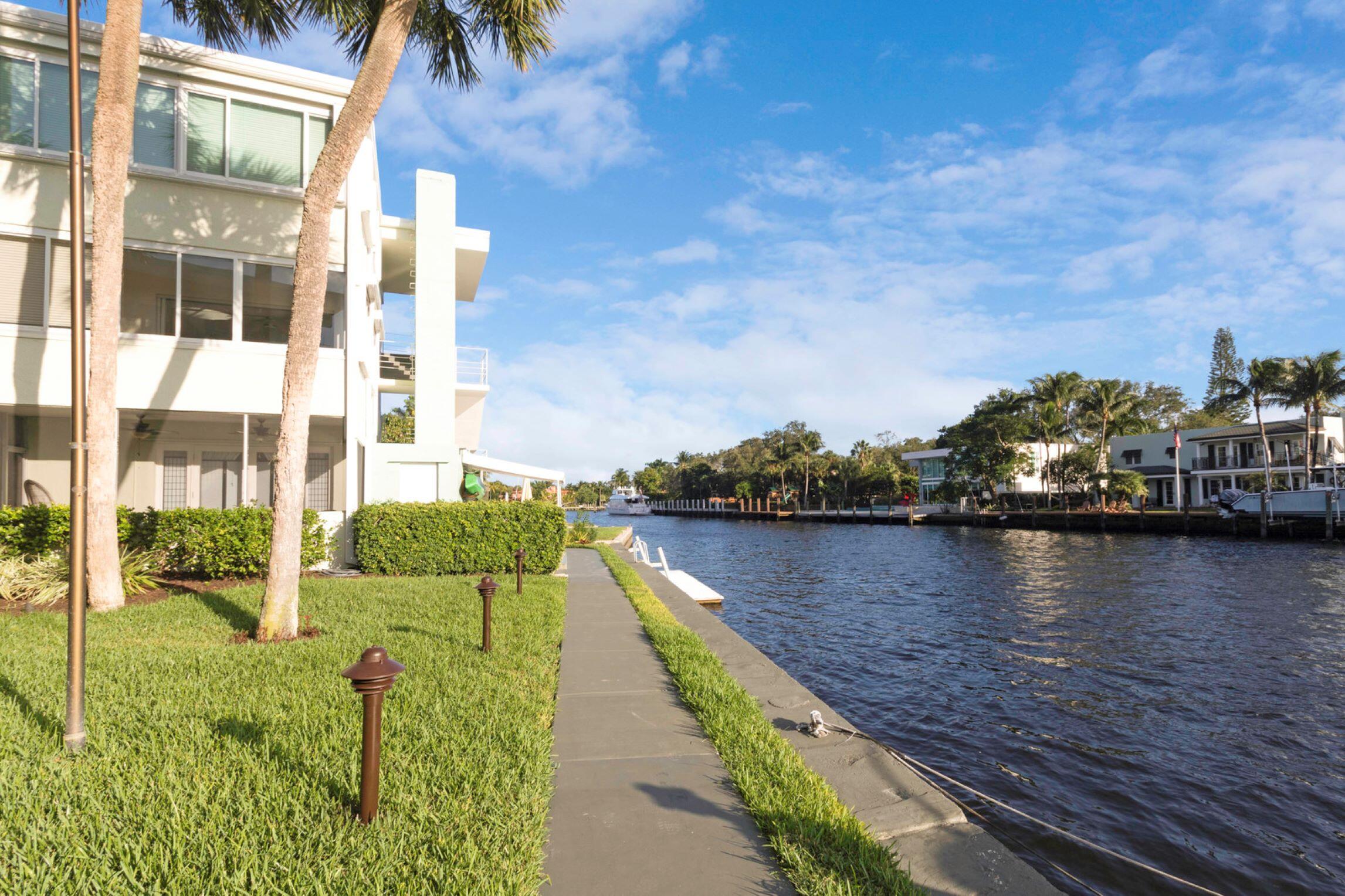 RIVERVIEW GARDEN APARTMENTS - Residential