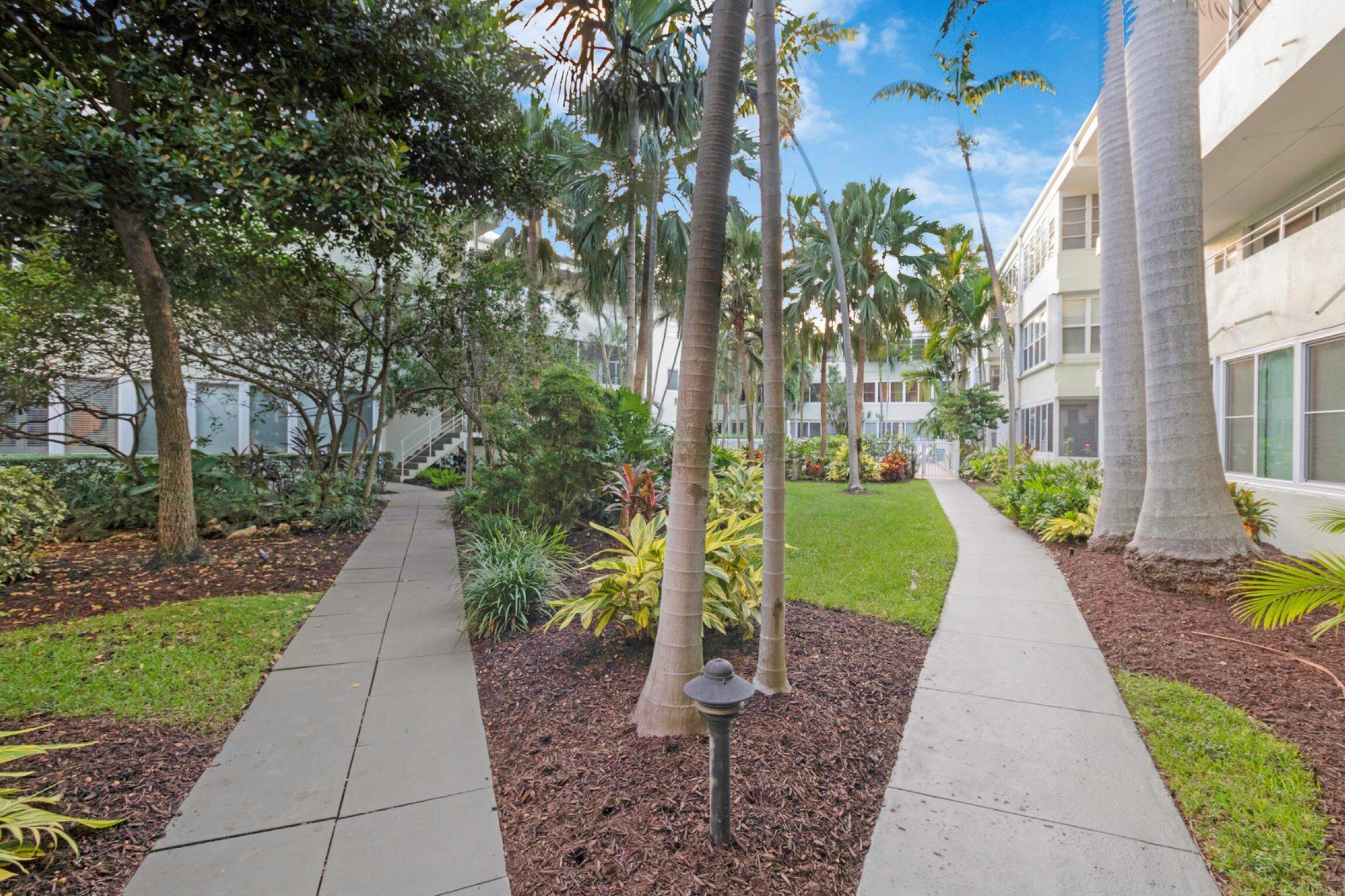 RIVERVIEW GARDEN APARTMENTS - Residential