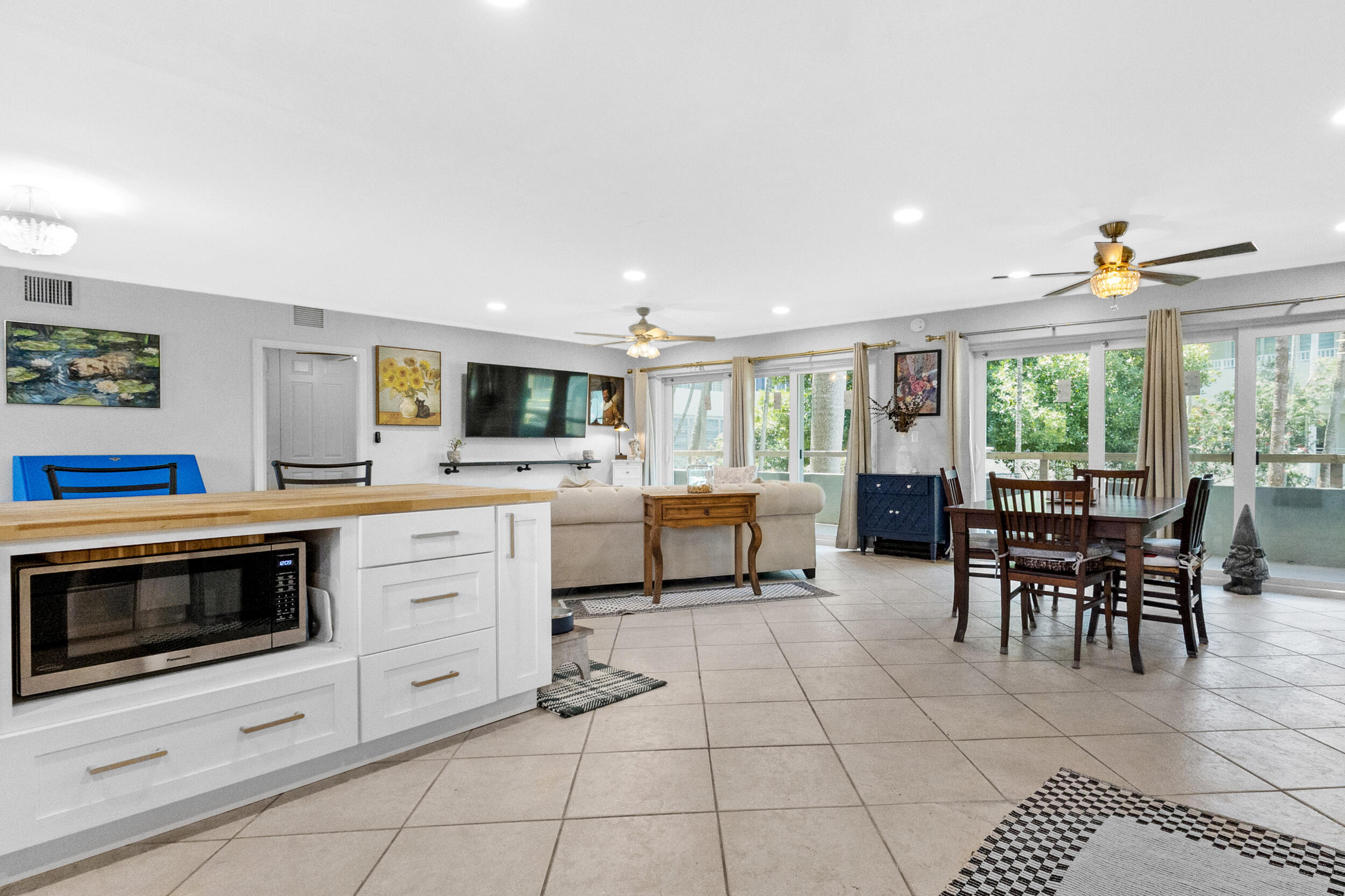 RIVERVIEW GARDEN APARTMENTS - Residential