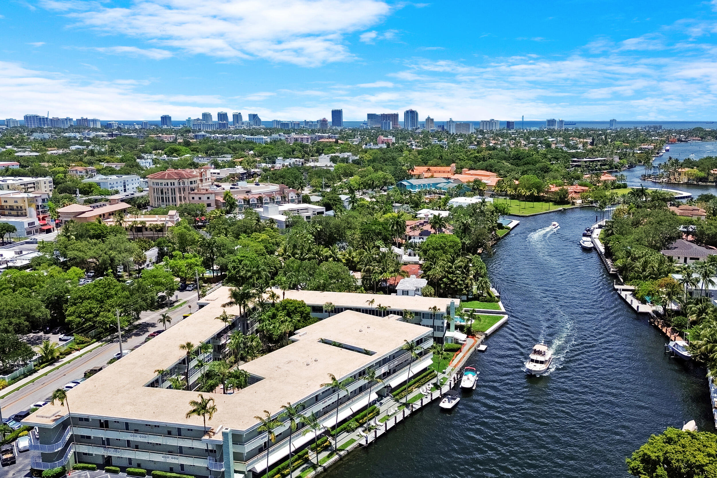 RIVERVIEW GARDEN APARTMENTS - Residential