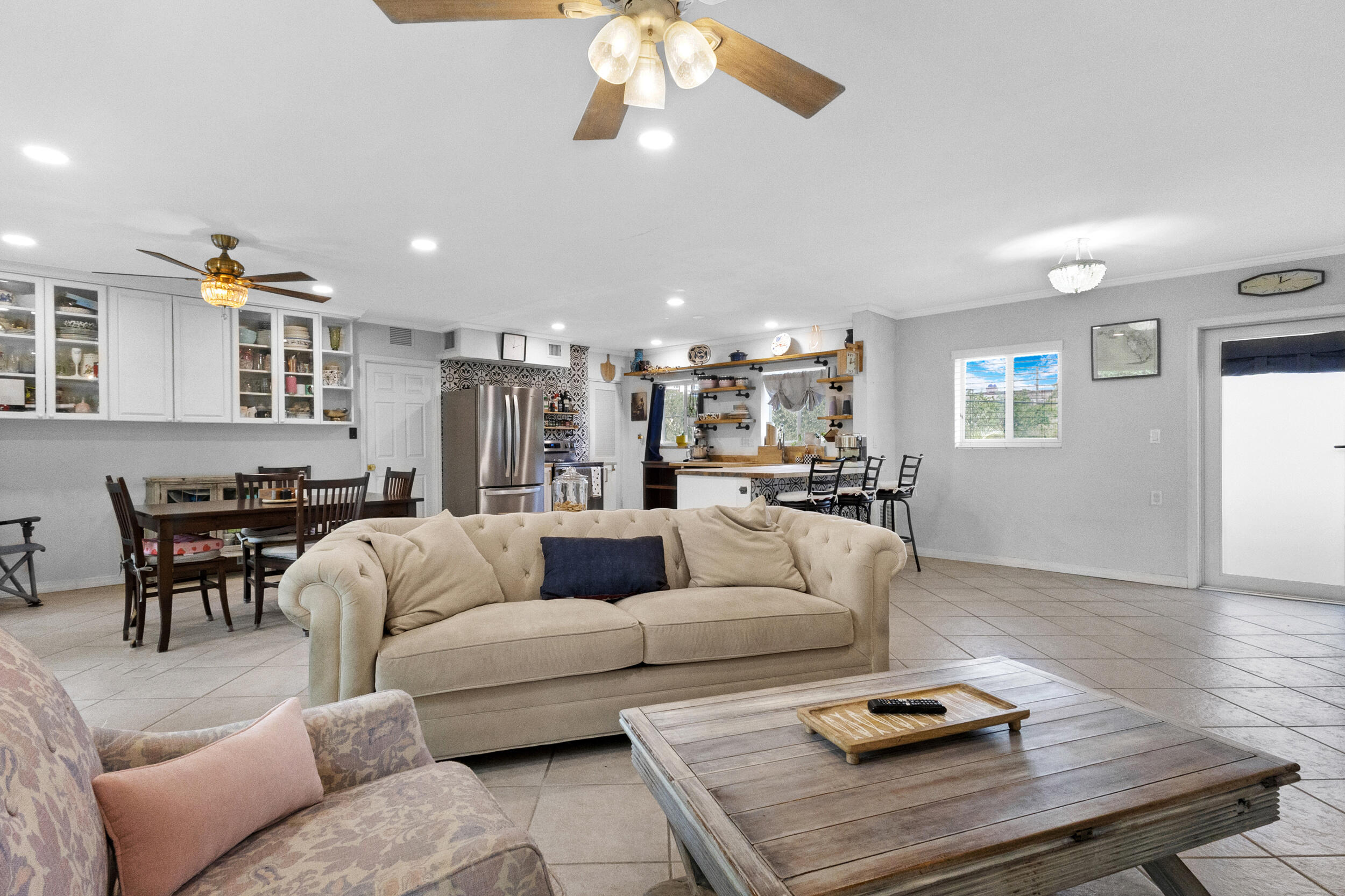 RIVERVIEW GARDEN APARTMENTS - Residential