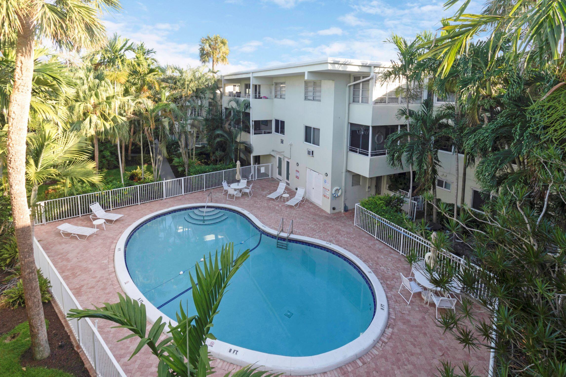 RIVERVIEW GARDEN APARTMENTS - Residential
