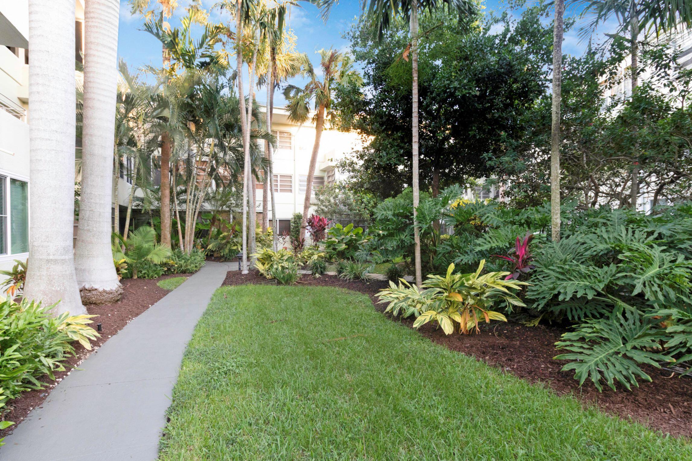 RIVERVIEW GARDEN APARTMENTS - Residential