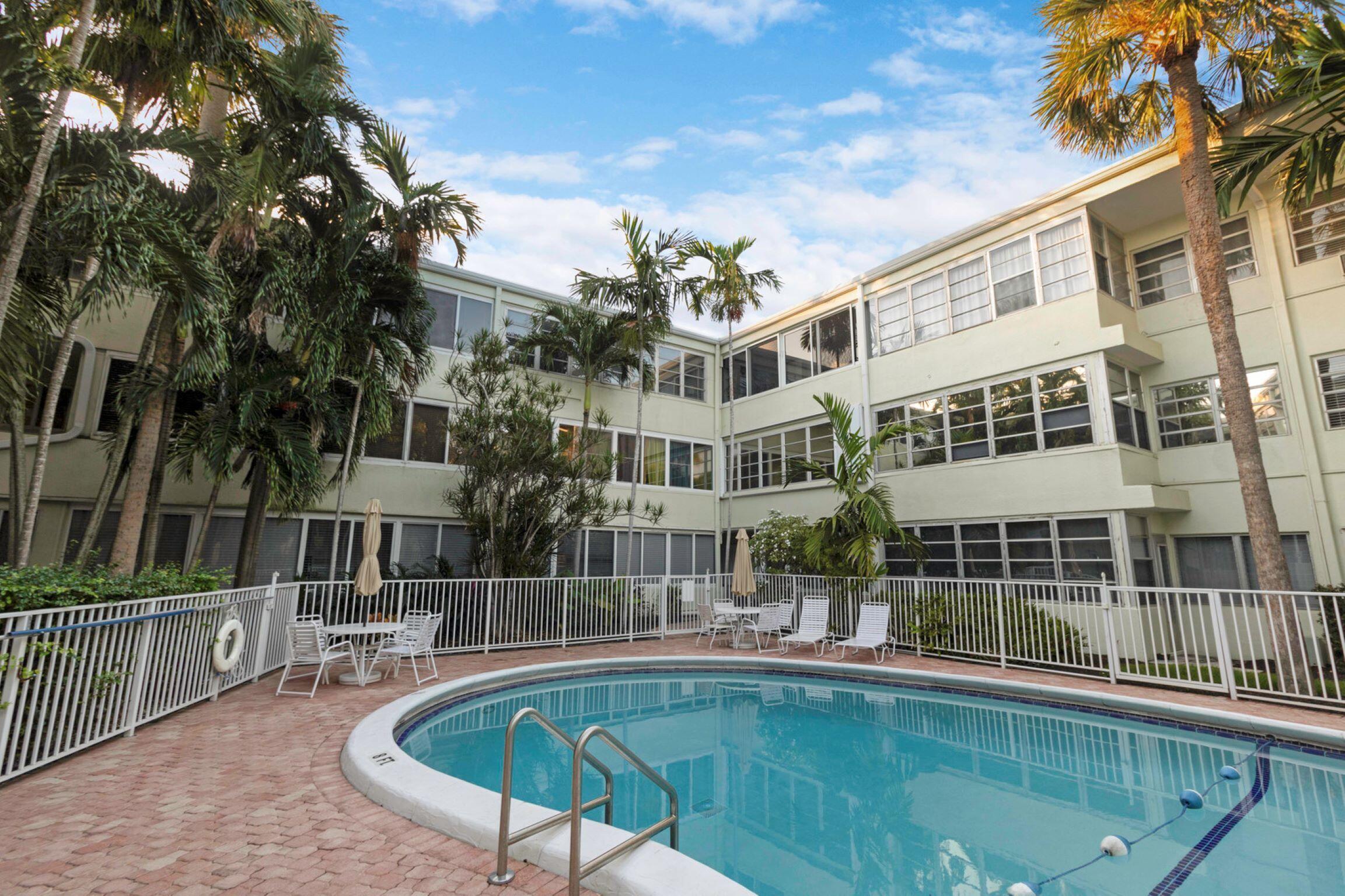 RIVERVIEW GARDEN APARTMENTS - Residential