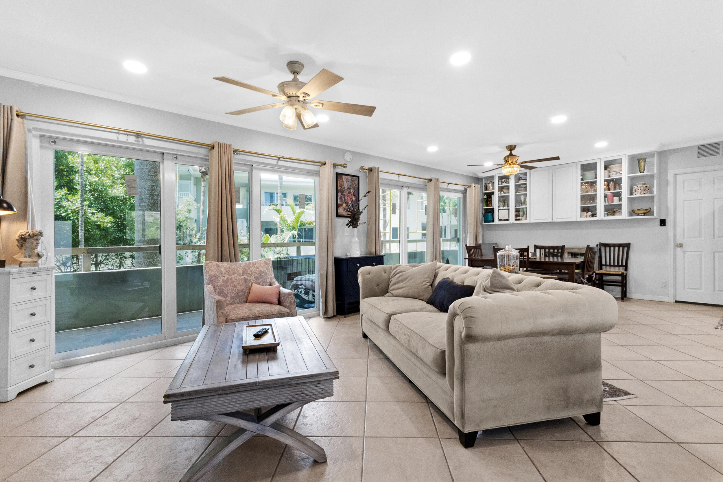 RIVERVIEW GARDEN APARTMENTS - Residential
