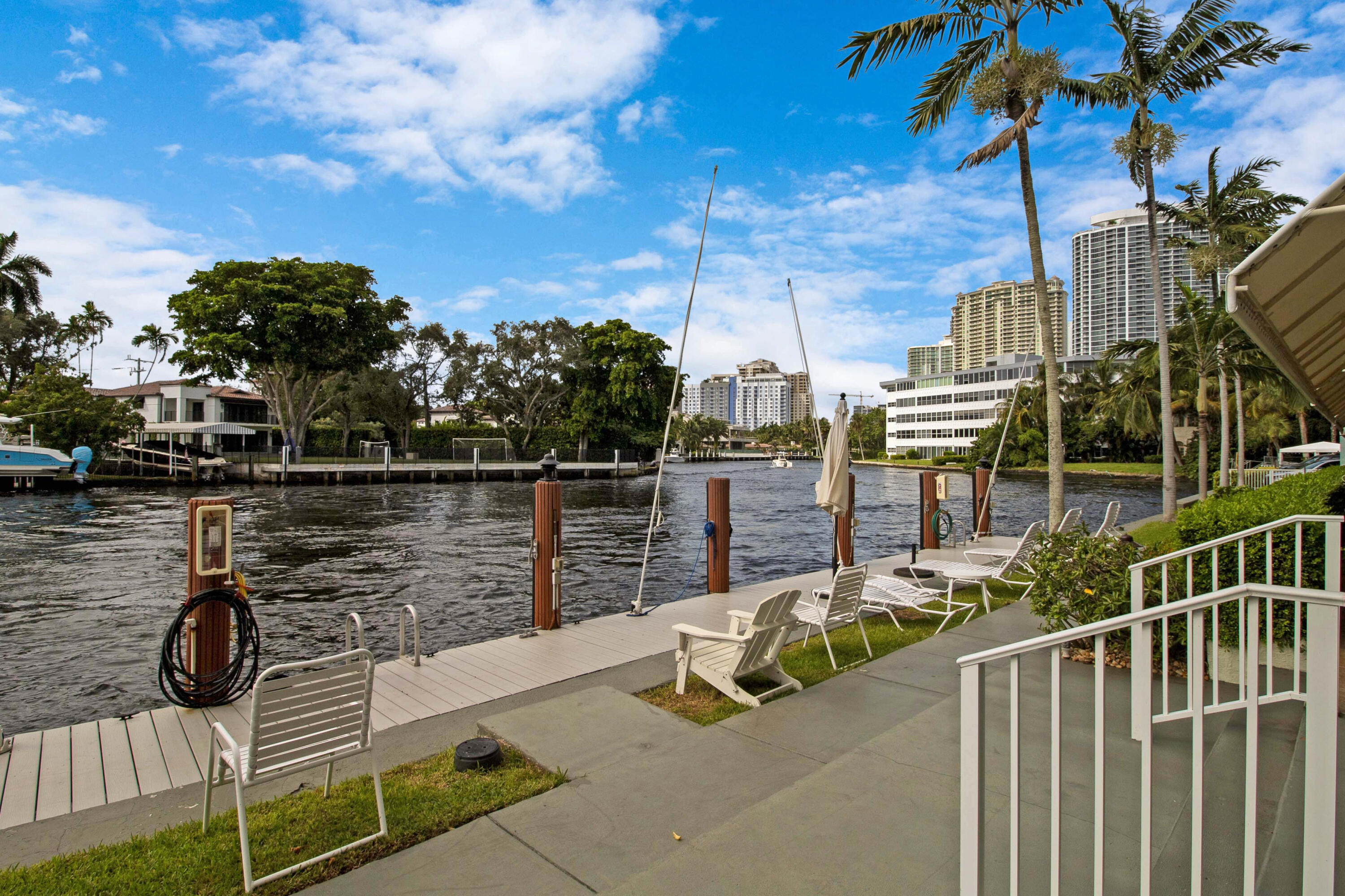 RIVERVIEW GARDEN APARTMENTS - Residential