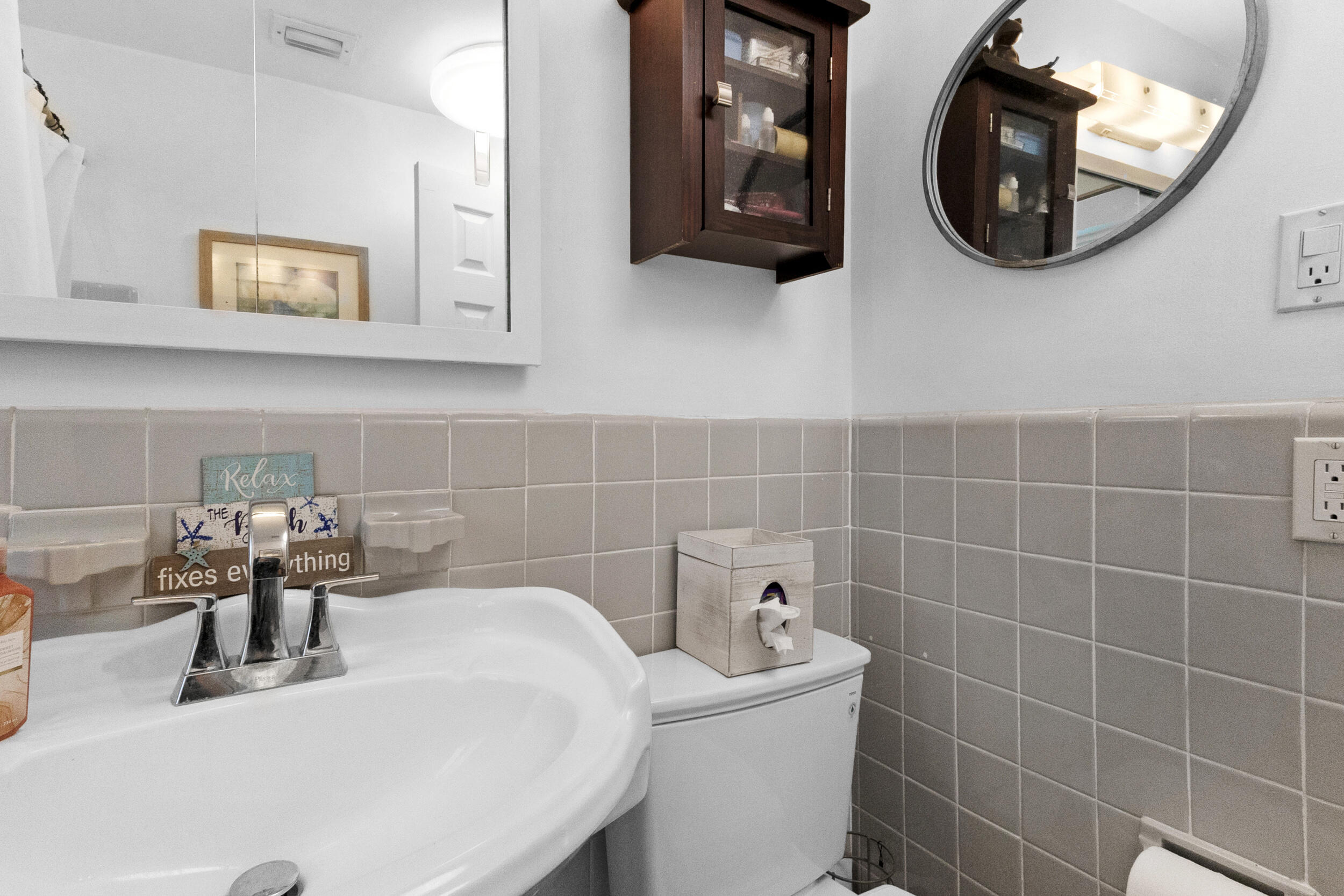 RIVERVIEW GARDEN APARTMENTS - Residential
