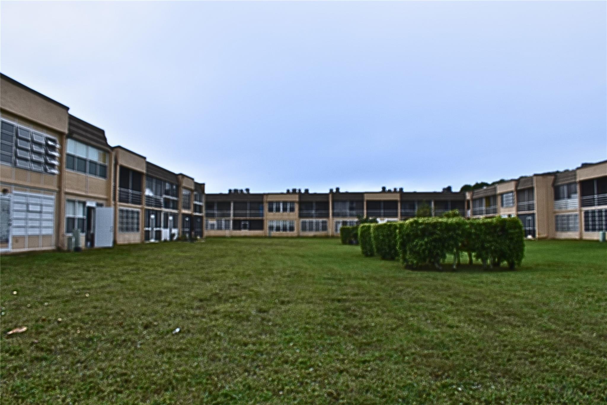 Sunrise Lakes III - Residential