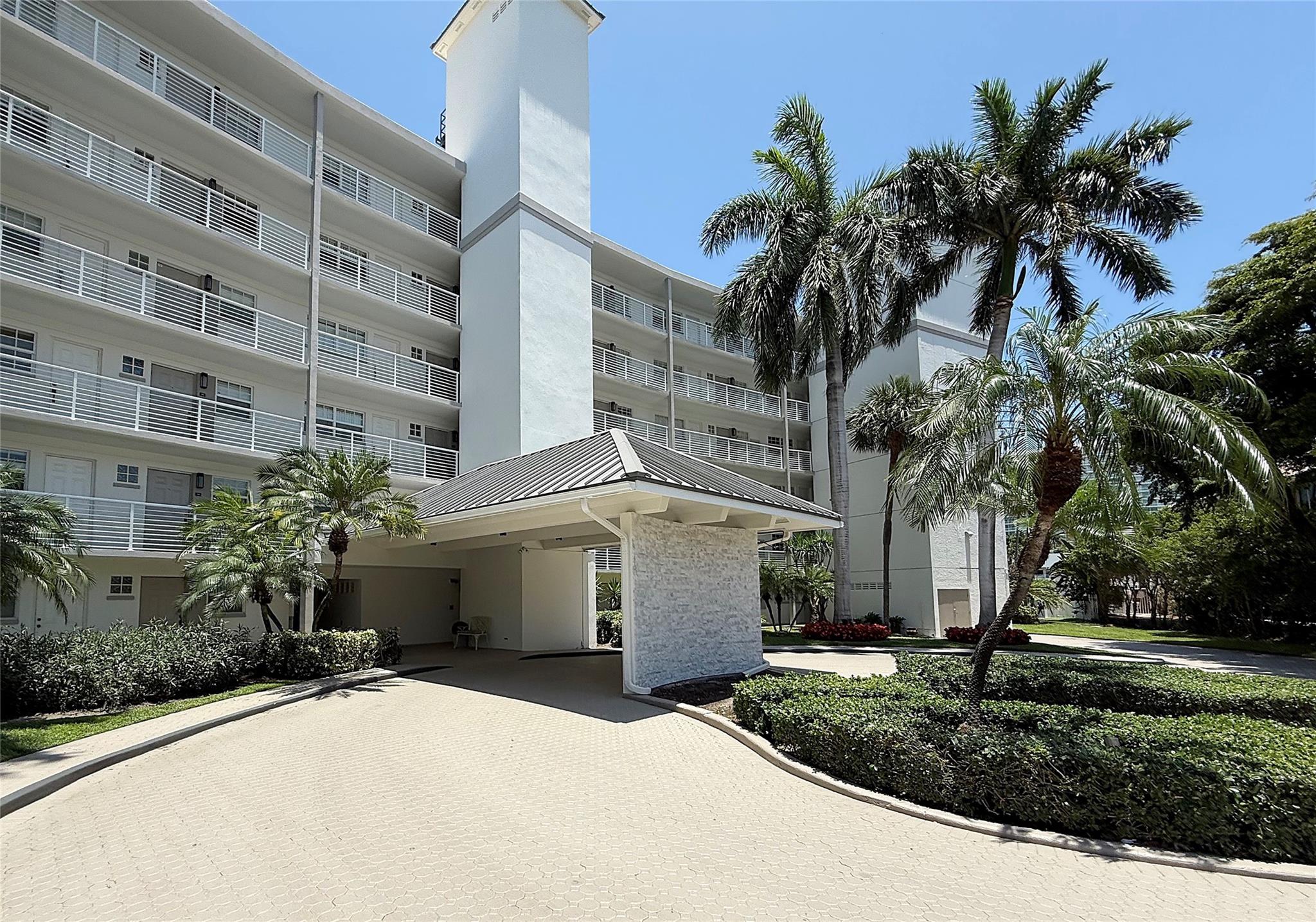 Pompano Yacht & Beach Clu - Residential Lease