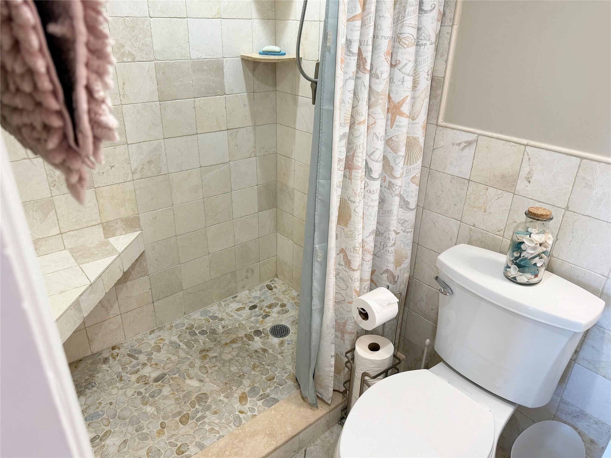 Pompano Yacht & Beach Clu - Residential Lease