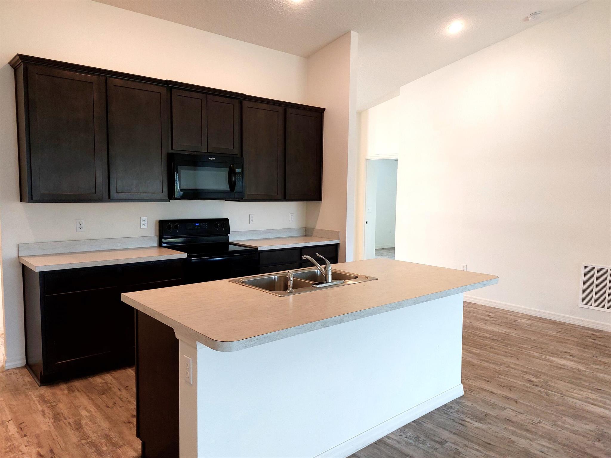 PORT ST LUCIE SECTION 13 - Residential