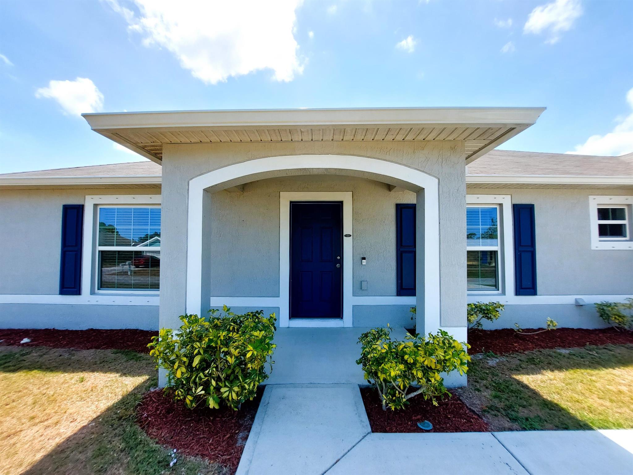 1614 SW Sylvester Lane