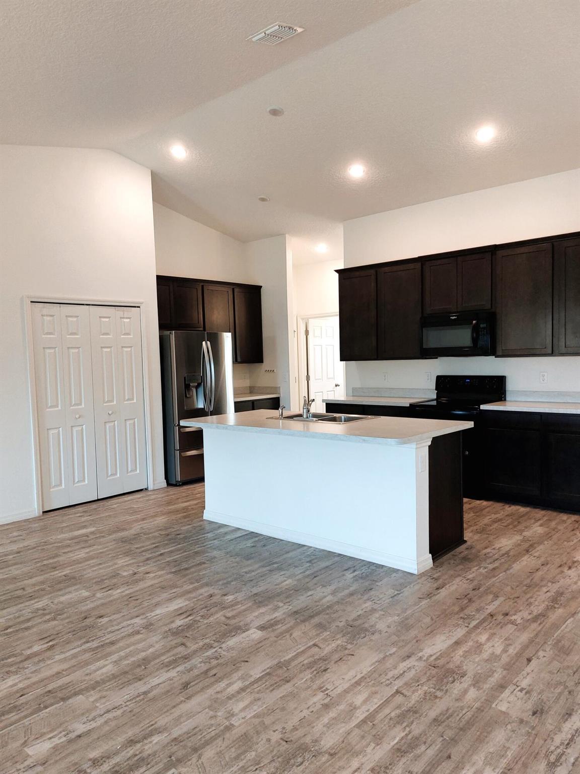 PORT ST LUCIE SECTION 13 - Residential