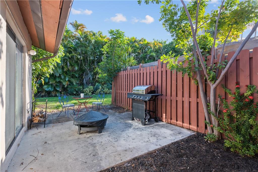 Los Mangos Patio-Villas - Residential