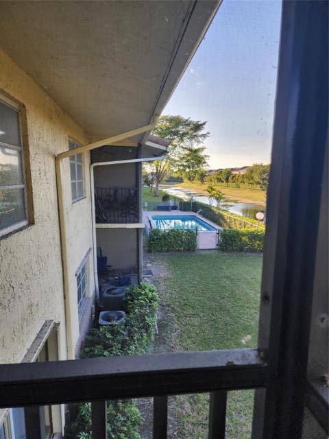 Tiny photo for 8705 NW 38th Drive #7b, Coral Springs, FL 33065 (MLS # B26045970)